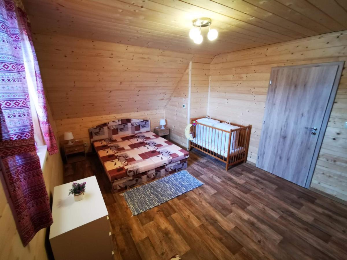 Chata Baska Na Liptove S Vlastnym Dvorom Liptovsky Mikulas Luaran gambar