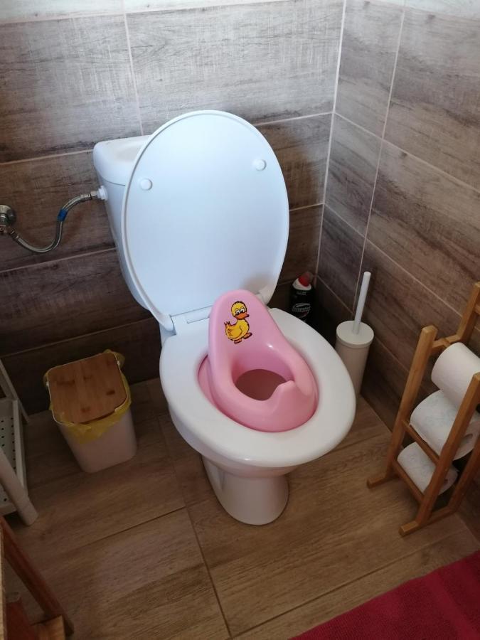 Chata Baska Na Liptove S Vlastnym Dvorom Liptovsky Mikulas Luaran gambar